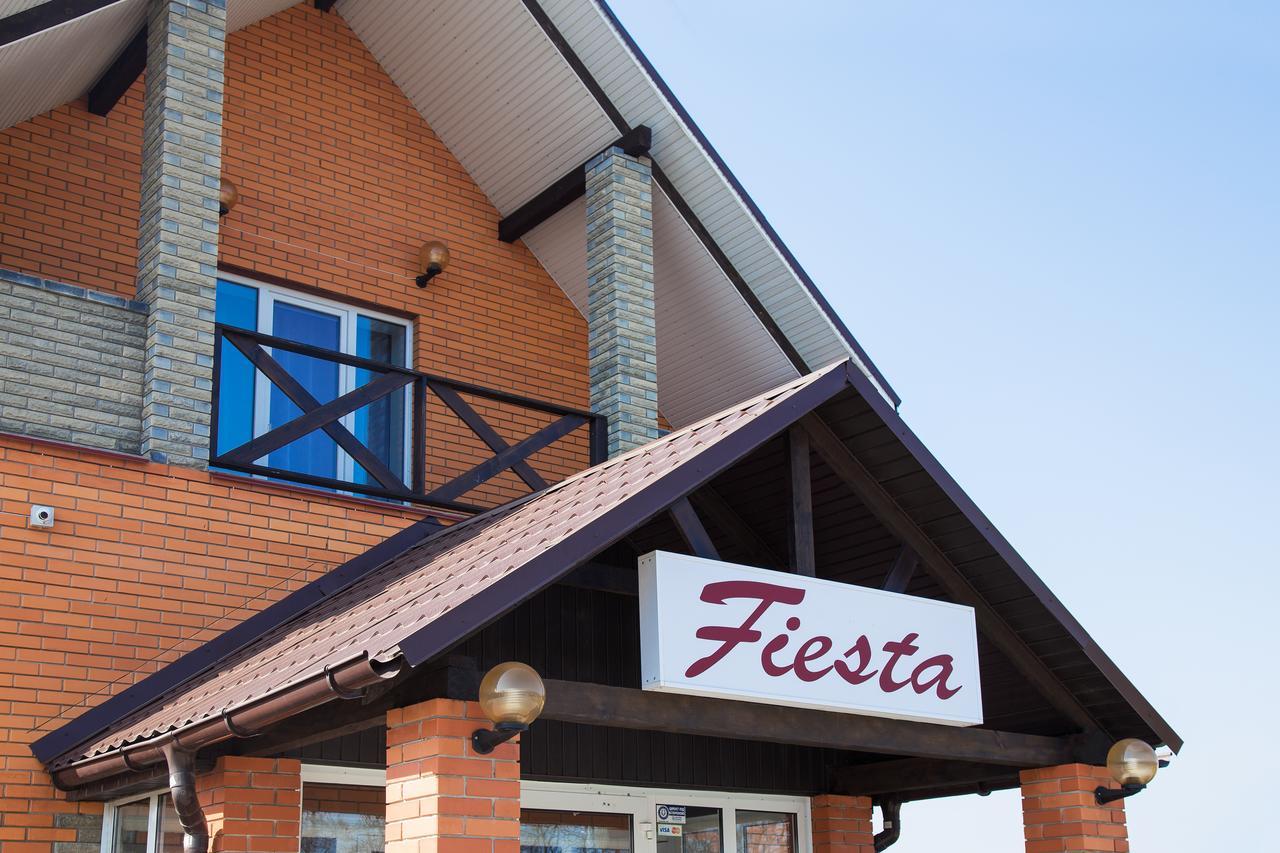 Hotel Fiesta Kijów Zewnętrze zdjęcie